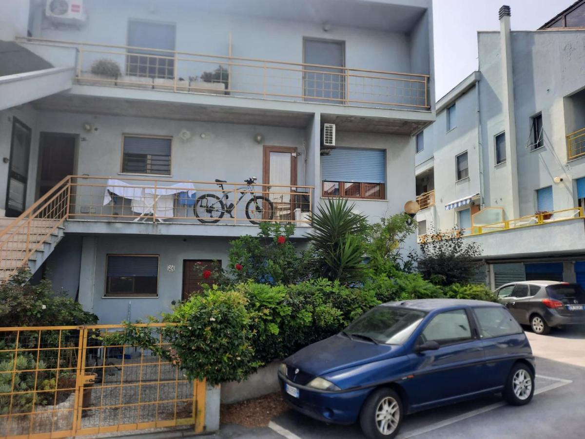 Apartamento Casamarina Marina di Montemarciano Exterior foto